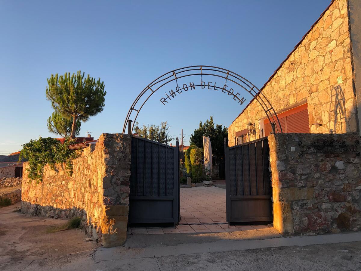 Casa Rural "Rincon Del Eden" Tardobispo Экстерьер фото